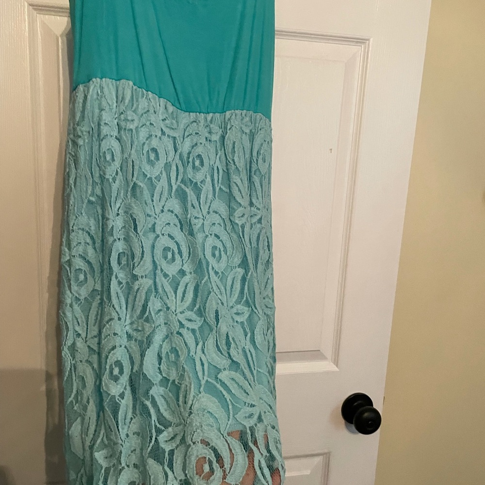 Ladies size Large lace maxi dress - Picture 2 of 8